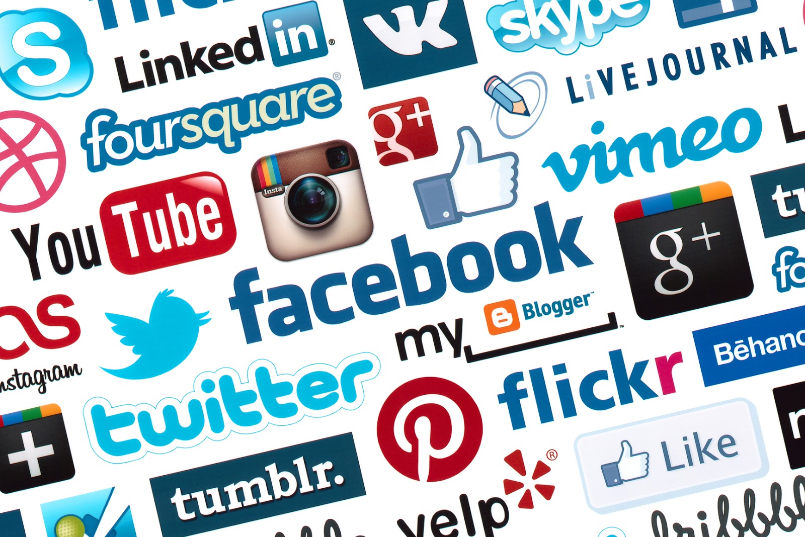 sosyal medya, sosyal medya etkileri, sosyal medya ve toplum, sosyal medya hakkında bilgiler